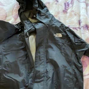 Northface spring coat with hood.